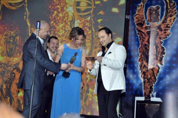 Емилия и Ави Бенеди станаха дует на годината, макар публиката да не прие избора. Снимка: Dnes.bg