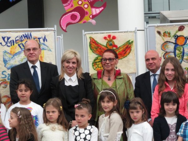 Детска изложба "Полети". Снимка: Летище София