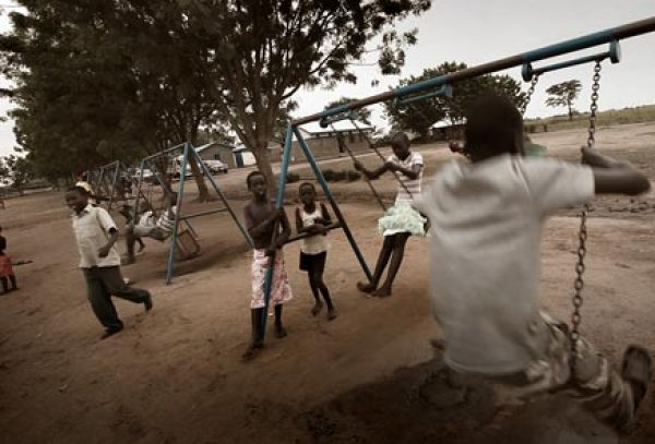 Едно от сиропиталищата.