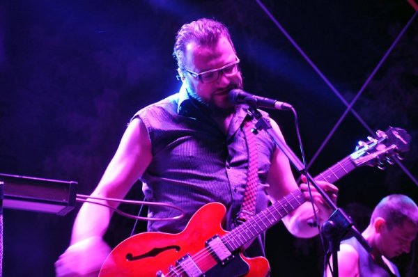 След тях на сцената &quot;На тъмно&quot; се качиха Димо и P.I.F. Снимка: Dnes.bg