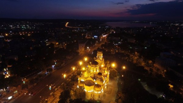 Снимка: Impact Press Group