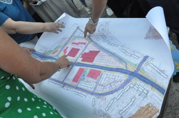 Архитектурният план предвижда общественият транспорт да върви по новата отсечка, а старата ще бъде еднопосочна и с паркинг. Снимка: Dnes.bg