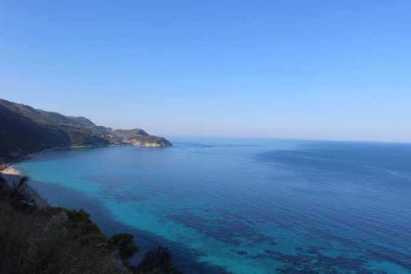 Райска картина към морето. Снимка: Dnes.bg