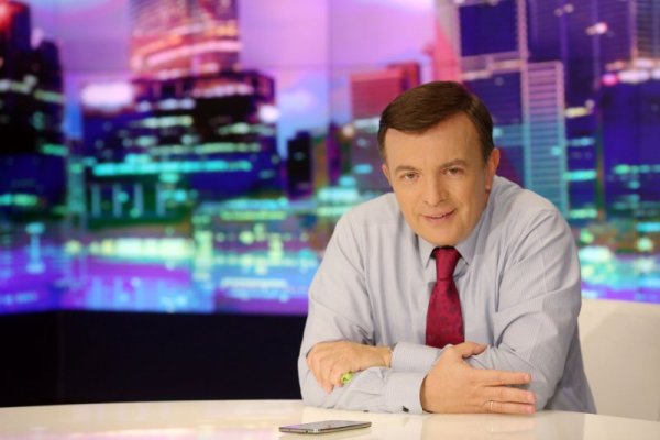 Освен новини и пазарна информация &bdquo;Денят ON AIR&ldquo; ще предлага и задълбочени актуални коментари и анализи от водещия Веселин Дремджиев и неговите събеседници по ключовите теми от деня. Снимка: Bulgaria ON AIR