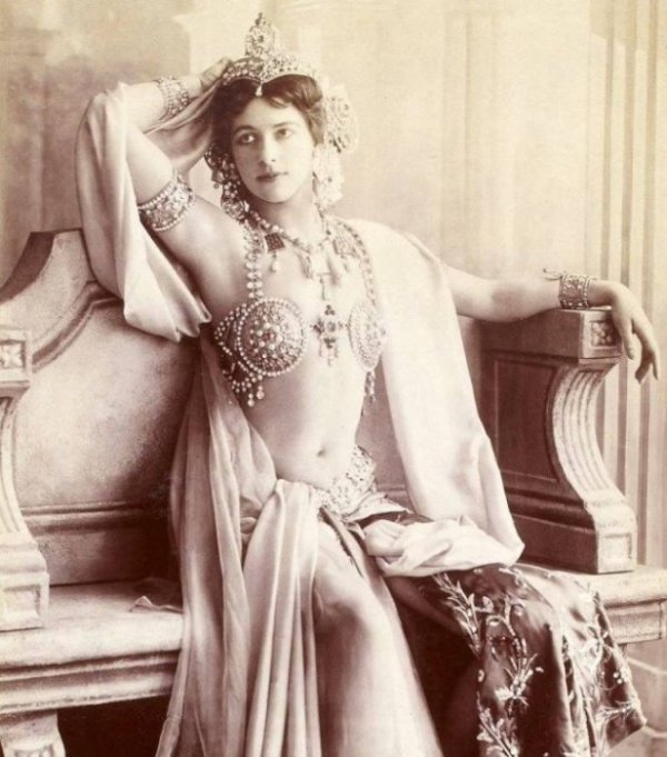 1910 г. Мата Хари. Снимка: pinterest