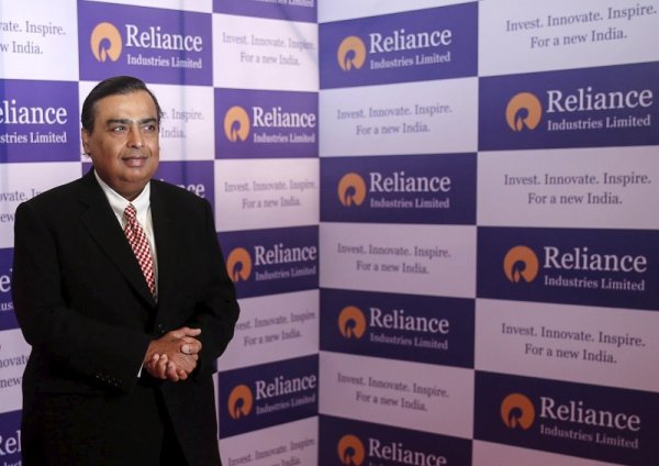 36.  Мукеш Амбани, шеф на Reliance Industries. Снимка: Reuters