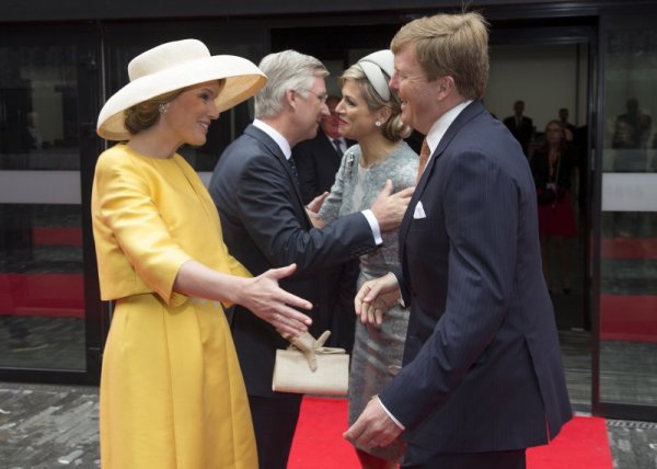 Холандската кралска фамилия гостува на испанската. Снимка: Reuters