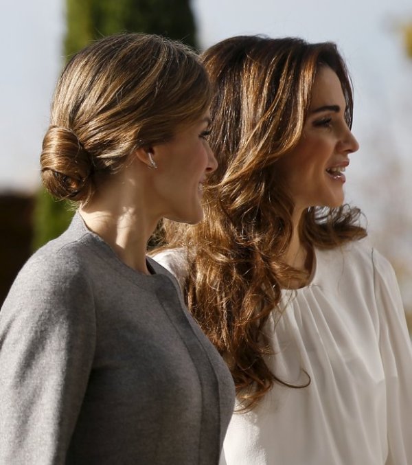 Двете кралици в разговор. Снимка: Reuters