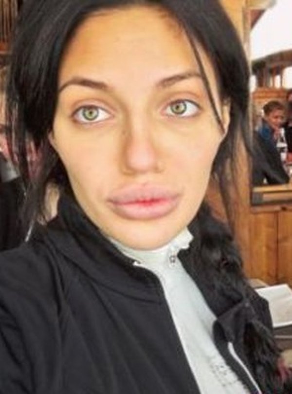 Есмер ще дари Благо Джизъса с дете. Снимка: Instagram