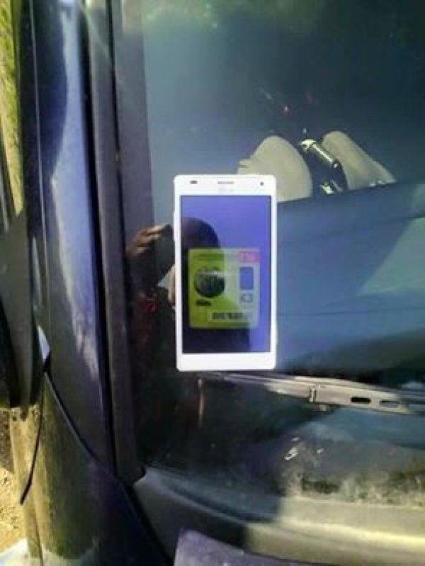 &nbsp;Темата за електронните винетки се обсъжда отдавна. Ето една самоделка.&nbsp;&nbsp;Снимка: Facebook