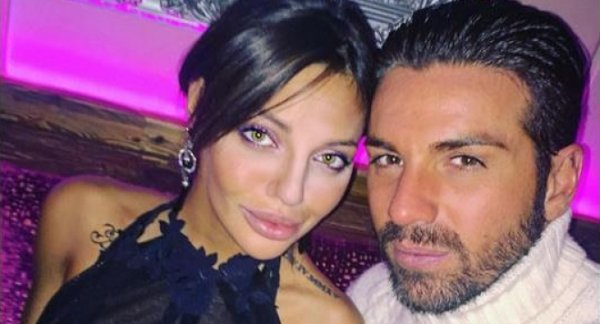 Есмер щяла да укроти Джизъса. Снимка: Facebook