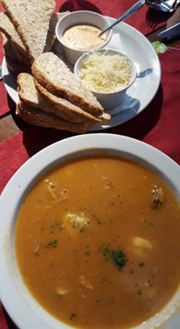 Нашият избор - рибена супа по фламандски. Снимка: Dnes.bg