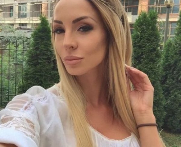 Елена Кучкова е попаднала на неизвестен романтик. Снимка: Facebook