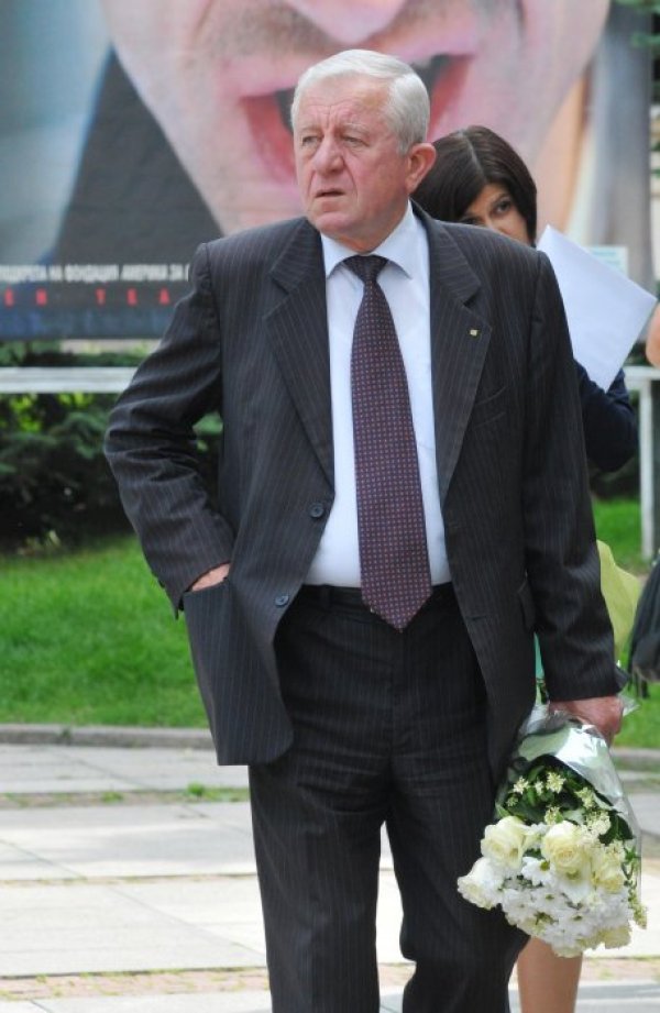 Генерал Михо Михо, Снимка: Булфото