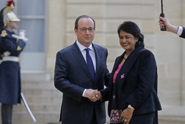 Мавриций - Амина Гариб-Факим беше избрана от парламента за президент на този остров в Индийския океан. Тя е първата жена на поста Снимка: Reuters