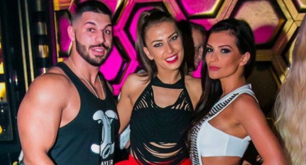 На Фики май му омръзна да яде бой заради Преслава. Снимка: Facebook