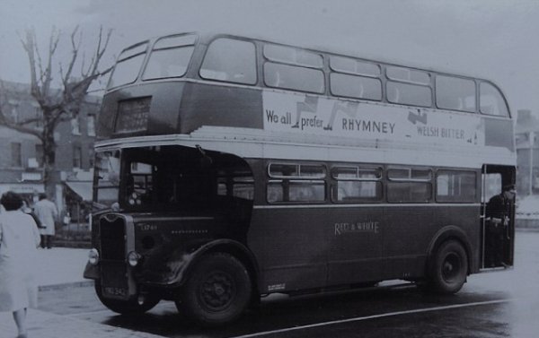 Така е изглеждал автобусът през 1956 г. Снимка: walesnews.com