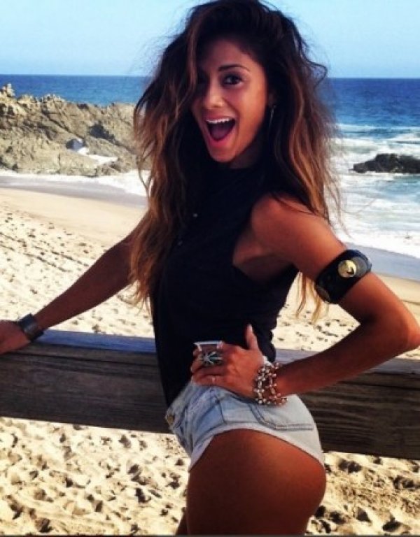 Никол е наша. Мачкай, Гришо! Снимка: Instagram