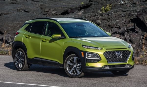 5. Hyundai Kona

Разход на гориво: градско &ndash; 8,4 л/100 км, извънградско &ndash; 7,35 л/100 км. Цена &ndash; от 19 500 долара. Това е един от най-съвременните кросоувъри в класацията. Той получи необичаен дизайн и атрактивна цена. Данните са за версията с 1,6-литров бензинов мотор.
Снимка: Производителят