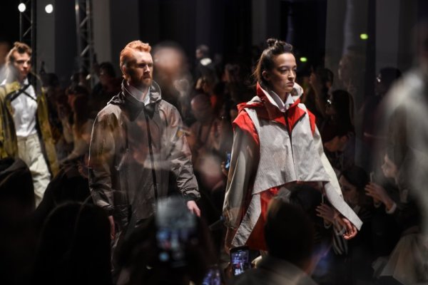 Ревю по време на Седмицата на модата в Москва. Снимка: БТА