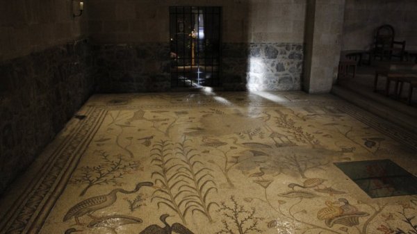 Табха. Древна мозайка в църквата.