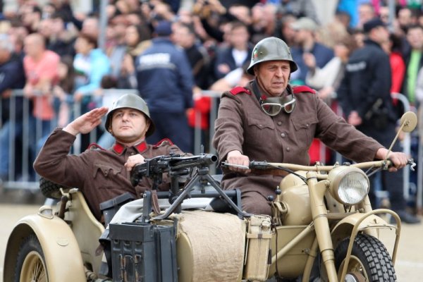 Снимки: Димитър Кьосемарлиев