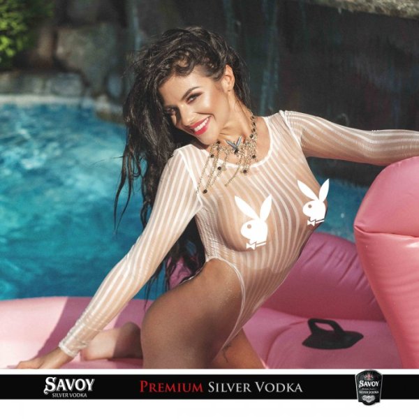 Михаела Стоичкова. Снимка: Playboy