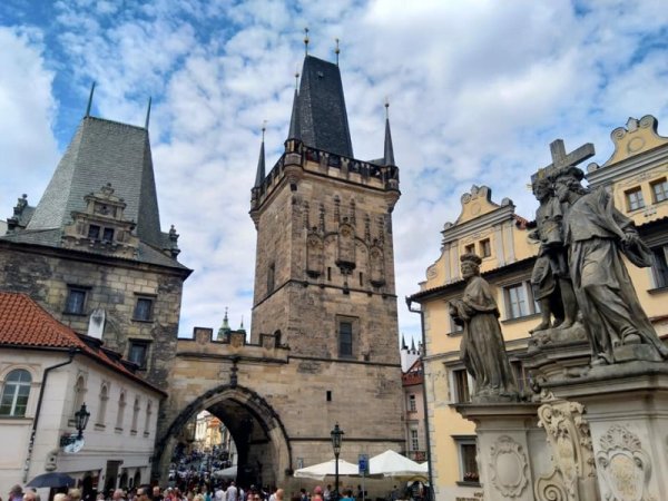 Карлов мост