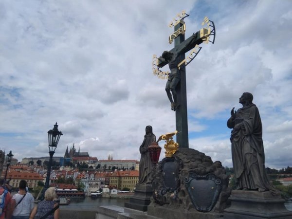 Карловски мост