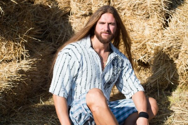 Георгиос, 32 год., зодия Везни, необвързан, фотомодел, от Кавала: Мога да оцелея във всяка джунгла - аз съм българският Тарзан! Снимка: Игри на волята