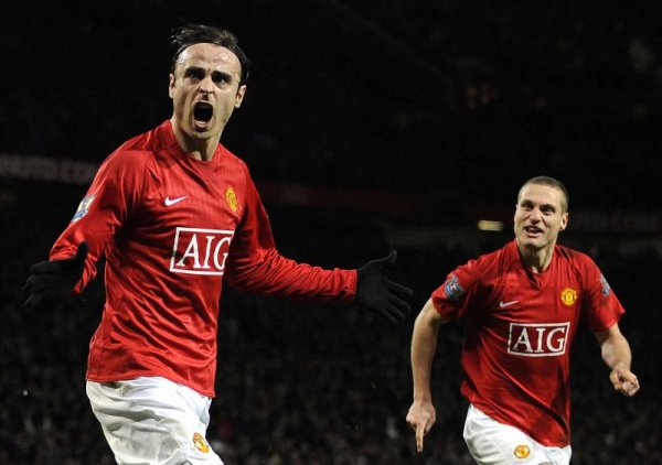 Митко Бербатов заема престижното 17-то място във вечната голмайсторска листа на Манчестър Юнайтед за всички времена. За "червените дяволи" той отбелязва 56 гола. Само 2 повече от него имат легендата Сър Боби Чарлтън и Робин ван Перси. Снимка: Reuters