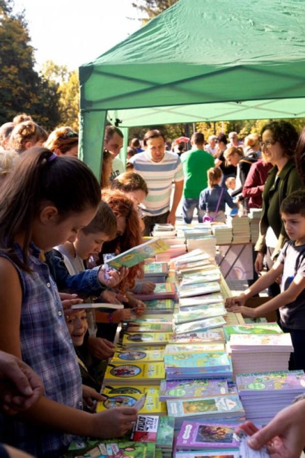 &bdquo;Стара хартия за нова книга&ldquo; във Велико Търново