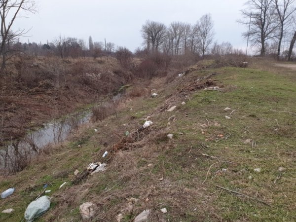 Снимка: Helpbook