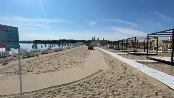 Курс за спасители ще се проведе от 1 юни на плажа в Крайморие. Снимка: БГНЕС