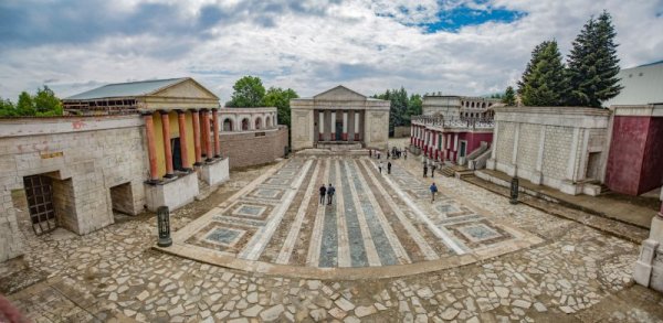 Снимка: Димитър Кьосемарлиев, Dnes.bg