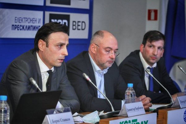 Снимки: Димитър Кьосемарлиев, Dnes.bg