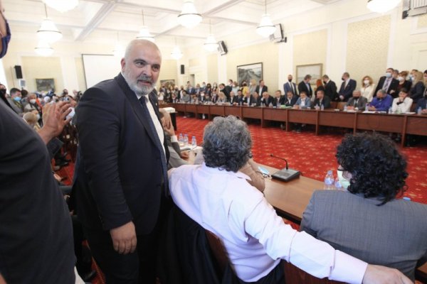 Снимка:Димитър Кьосемарлиев, Dnes.bg