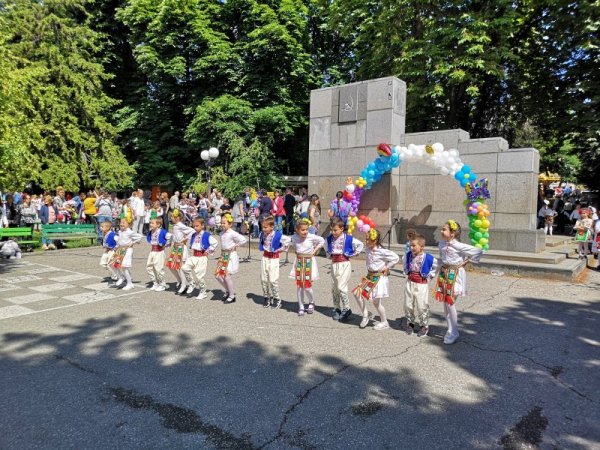 Красив празник по повод Деня на детето имаше и в Стара Загора. Снимка: Община Стара Загора
&nbsp;