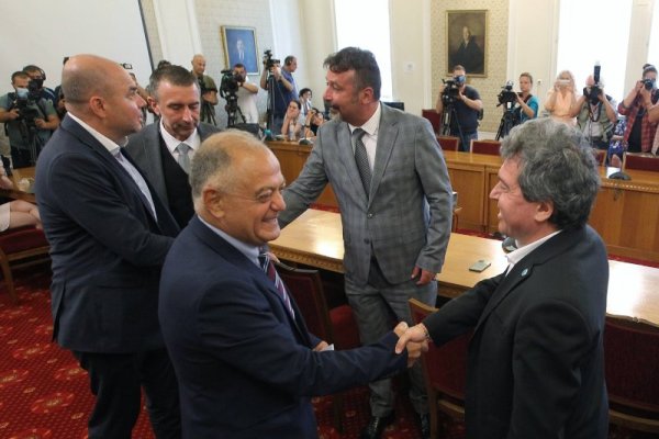 Снимка: Димитър Кьосемарлиев, Dnes.bg