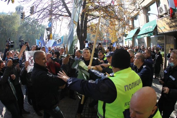 Снимка: Димитър Кьосемарлиев, Dnes.bg