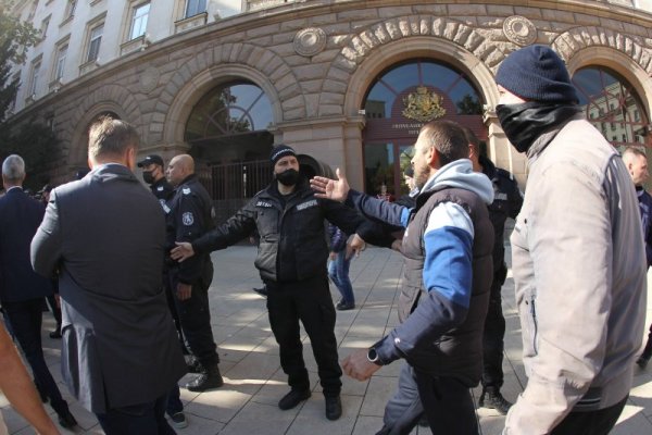 Снимка: Димитър Кьосемарлиев, Dnes.bg