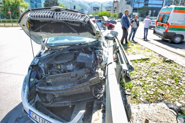 Снимка: Димитър Кьосемарлиев