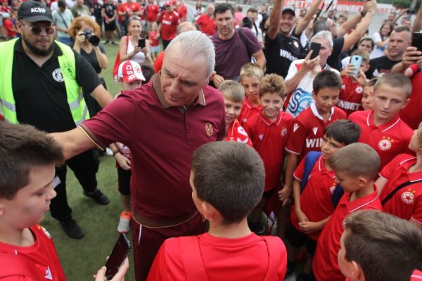 Снимка: Димитър Кьосемарлиев, Dnes.bg