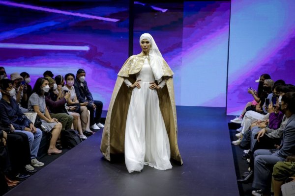 Още мода от Банкок. Снимка: БГНЕС