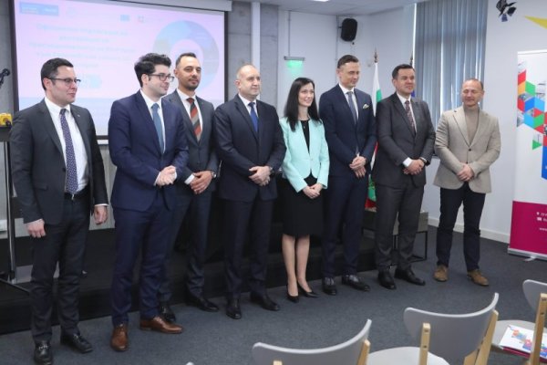 Снимка: Димитър Кьосемарлиев, Dnes.bg