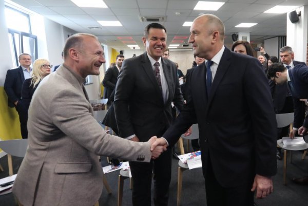 Снимка: Димитър Кьосемарлиев, Dnes.bg