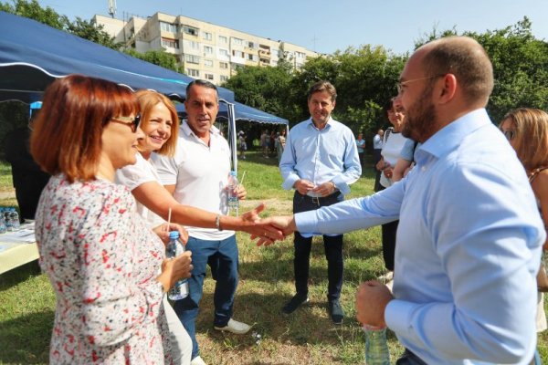 На събитието присъстваха кметът на София Йорданка Фандъкова, председателят на СОС Георги Георгиев, главният архитект на столицата Здравко Здравков и кметът на "Надежда" Димитър Димов. Снимка: Димитър Кьосемарлиев, Dnes.bg