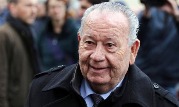 Жюст Фонтен е бивш френски футболист и играч на Реймс. Играл е като нападател. Държи рекорда за най-много отбелязани попадения на едно световно първенство &ndash; 13, на шампионата в Швеция през 1958 година. Фонтен е европейски клубен вицешампион през 1959 г., 2 пъти носител на Суперкупата на Франция (1958, 1960), 4 пъти шампион на Франция (1956, 1958, 1960, 1962), 2 пъти носител на Купата на Франция (1954, 1958). През 2013 г., на 80-годишна възраст, Фонтен става кавалер на Ордена на Почетния легион. Почива на 28 февруари на 80-годишна възраст. Снимка: БГНЕС/ЕРА