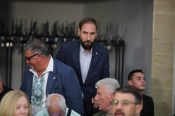 Снимка: Димитър Кьосемарлиев, Dnes.bg