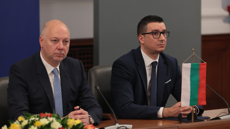 Подписване договора